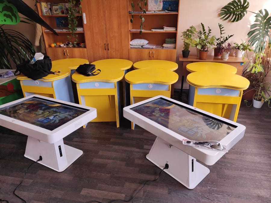 Комплект интерактивных столов «I-table» 22" (6 столов)