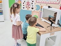 Образовательный интерактивный комплекс «Умное зеркало логопеда „Зазеркалье“» со встроенным ПК и сенсорным экраном — фото 6